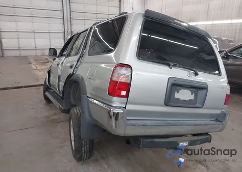 1999 Toyota 4Runner from USA, damaged, VIN JT3GM84R9X0052431